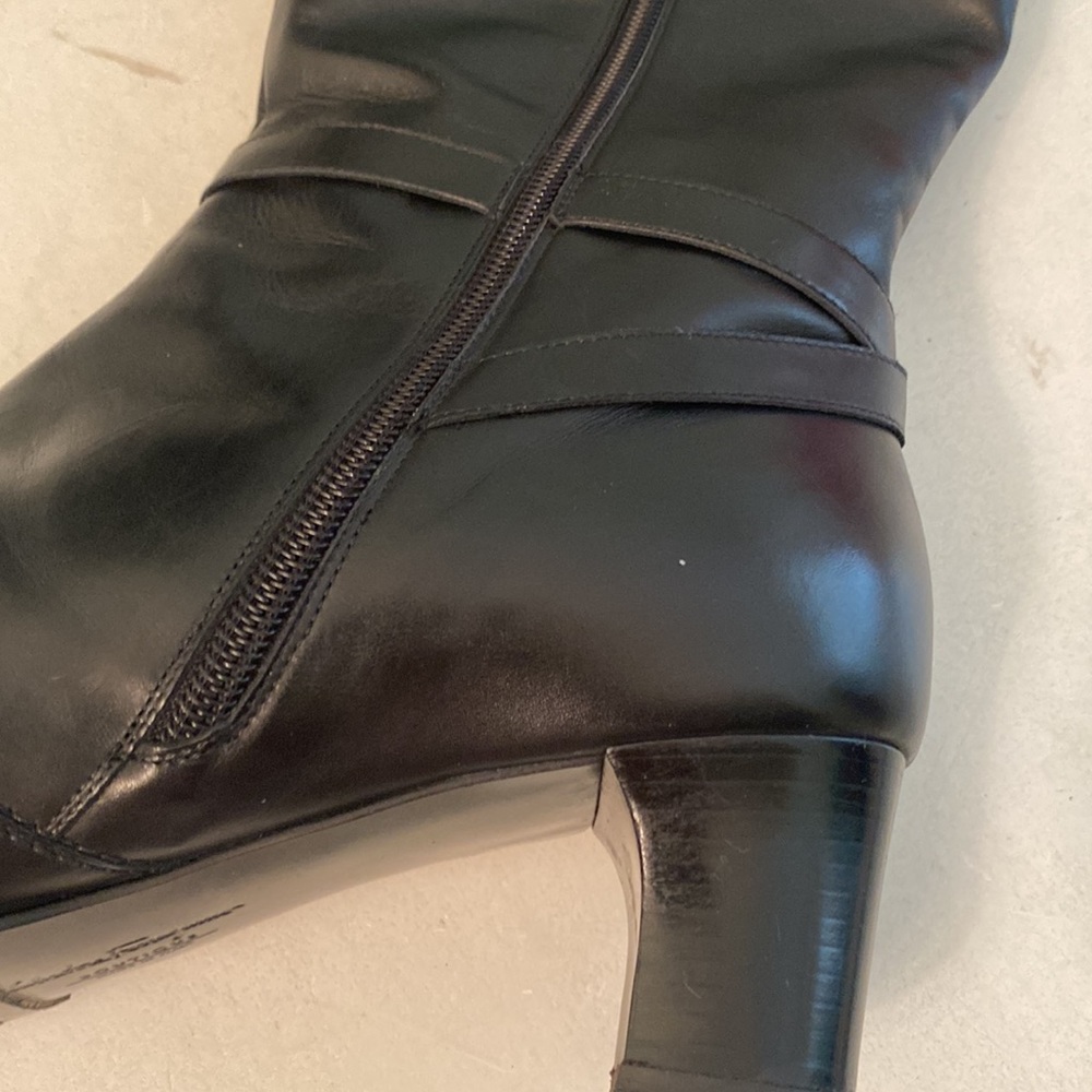 Salvatore Ferragamo Black Leather Mid-Calf Heeled Boots 8.5 - Picture 5 of 16